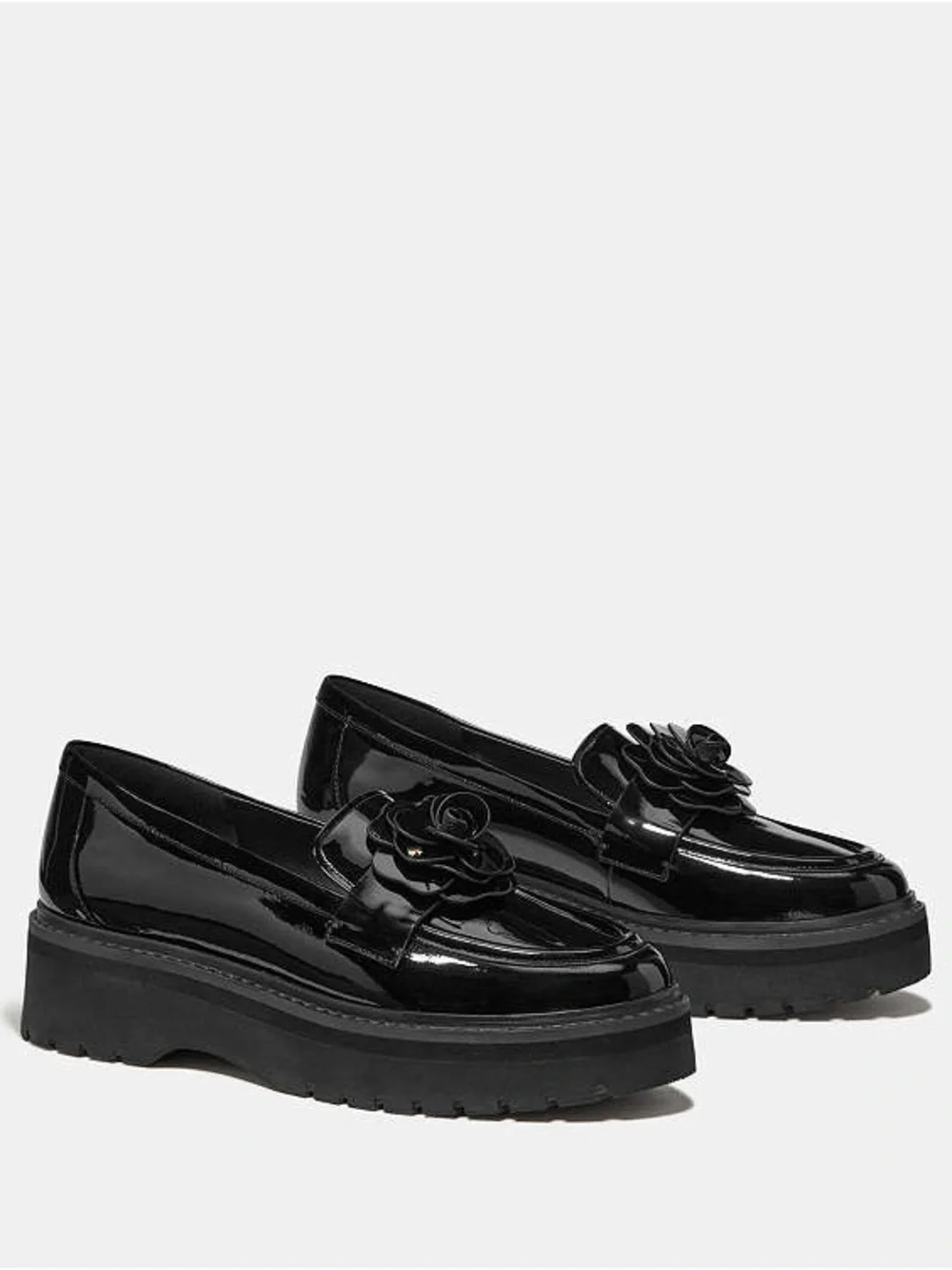 New kate spade Black Flora Lug Loafer